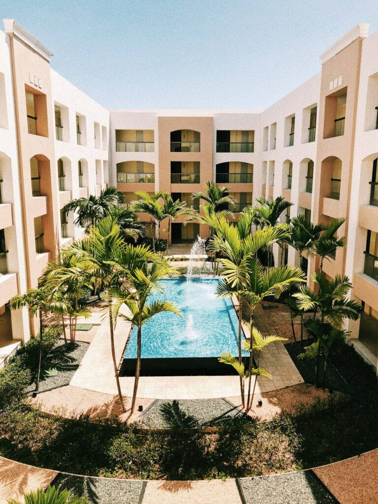 tu-resort.jpg